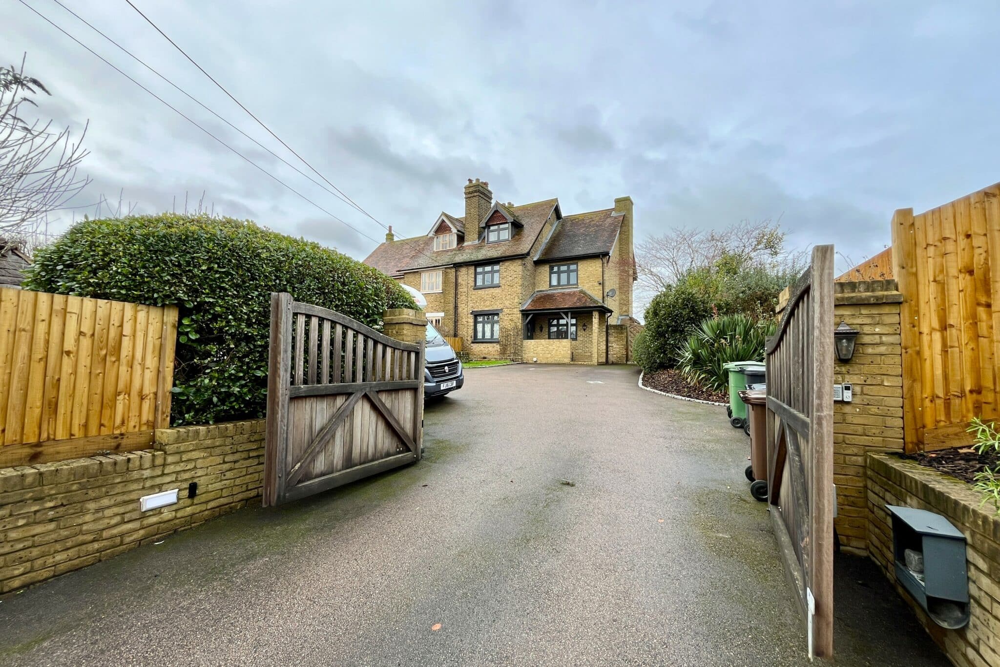 Lambert & Foster Property Professionals Kent and Sussex