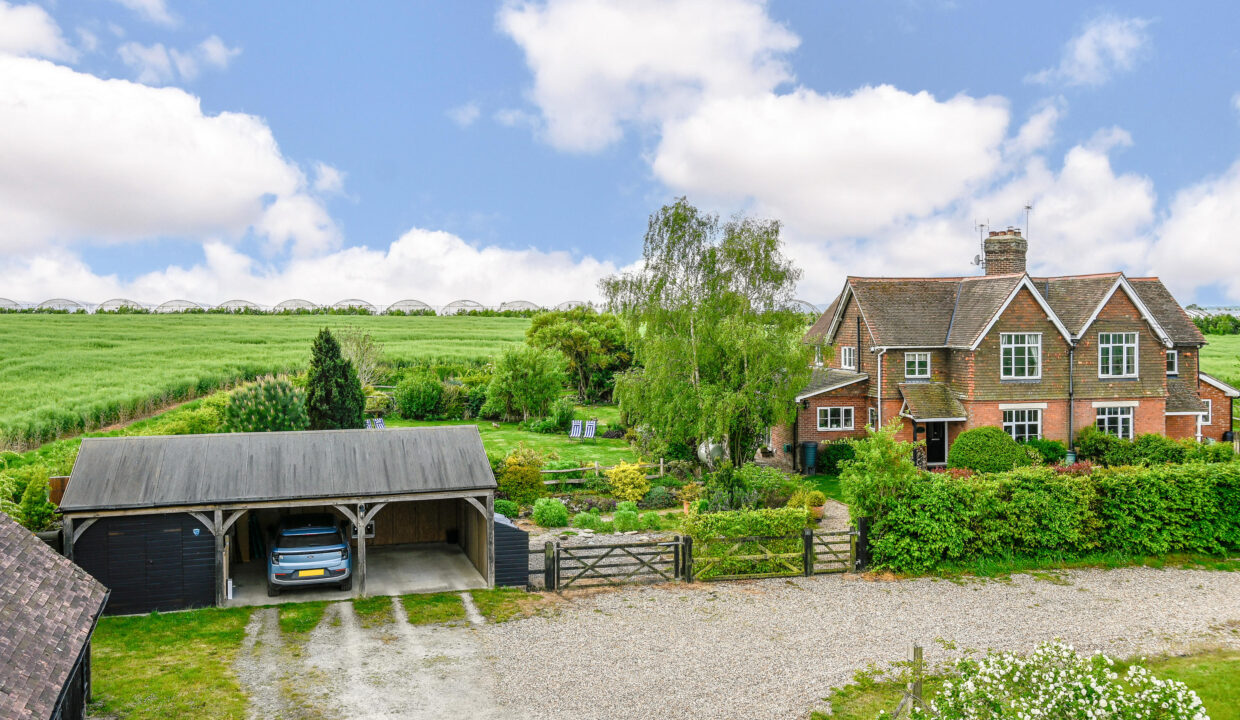 1-Davis-Farm-Cottages-Ph5.jpg