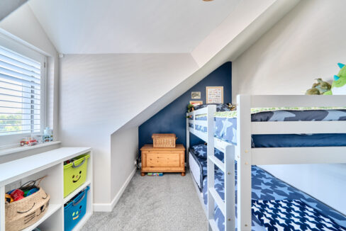 121191-18