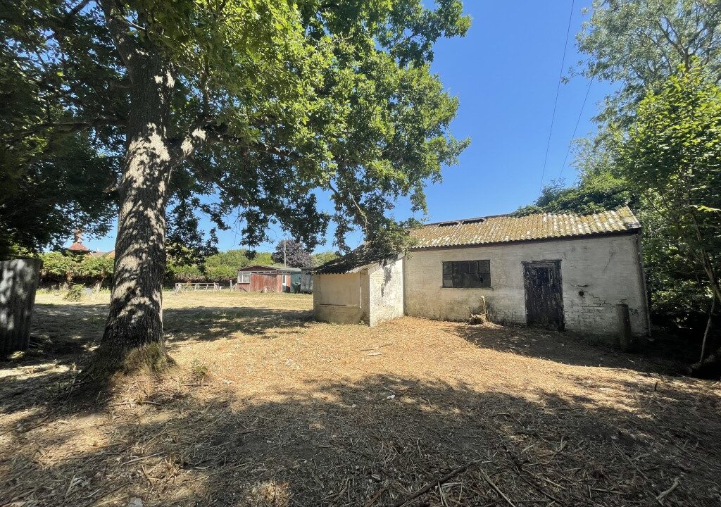 Combourne-1.jpg